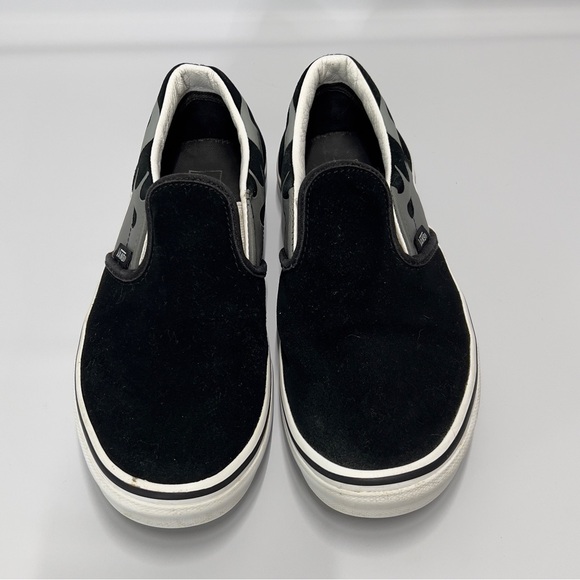 VANS black and Gray  Flames US 6 Juniors slip On Sneaker Shoe - Picture 3 of 14